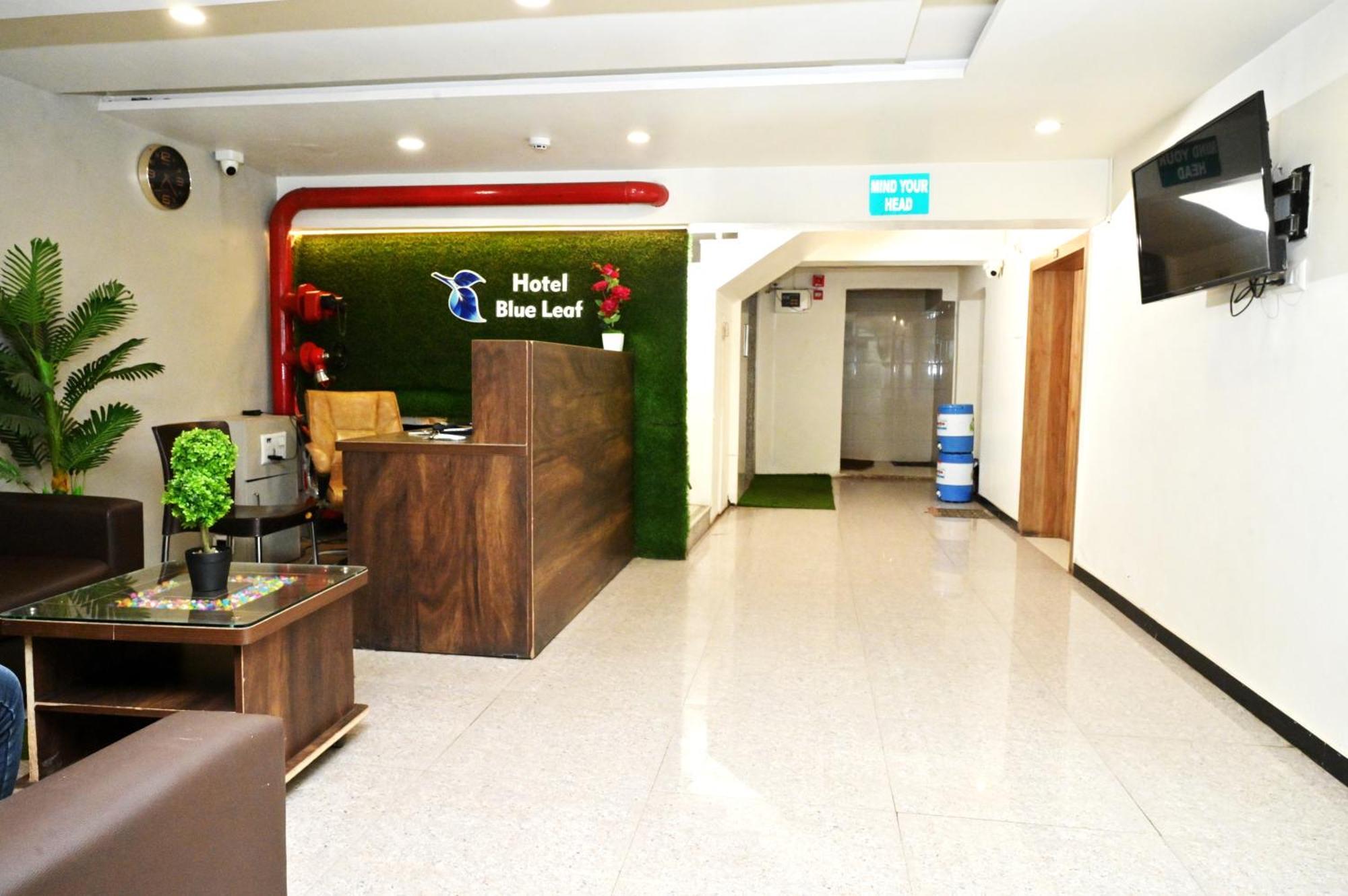 Hotel Blue Leaf Rajkot Luaran gambar